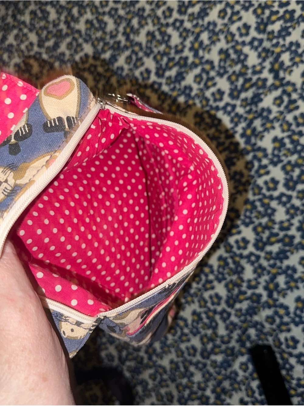 bungalow 360 Navy Bag with Cream and Pink Otter Print - Picture 2 of 4